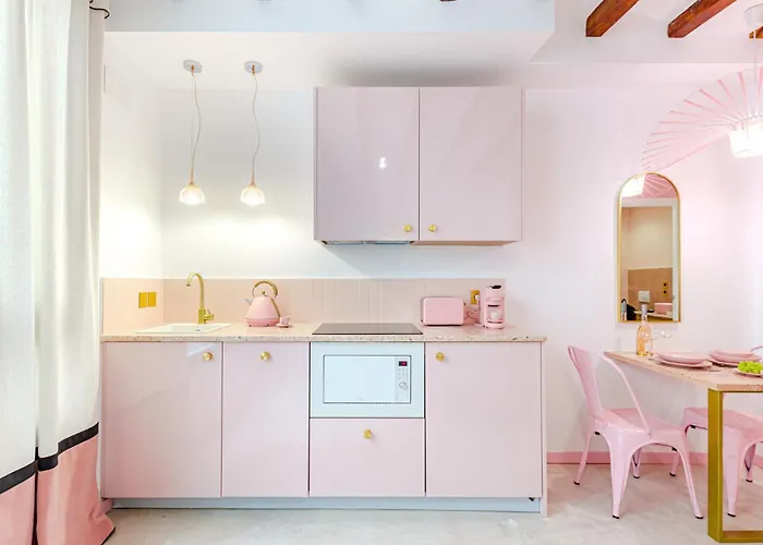 Glamorous Pink In Center Apartamento *