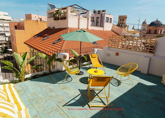 Glamorous Pink In Center Alicante