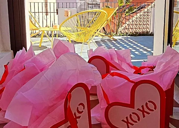 Glamorous Pink In Center Apartamento *