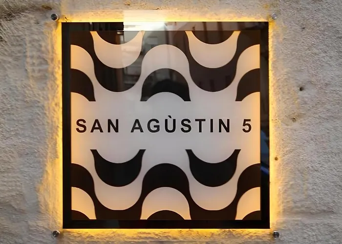 Glamorous Pink In Center *